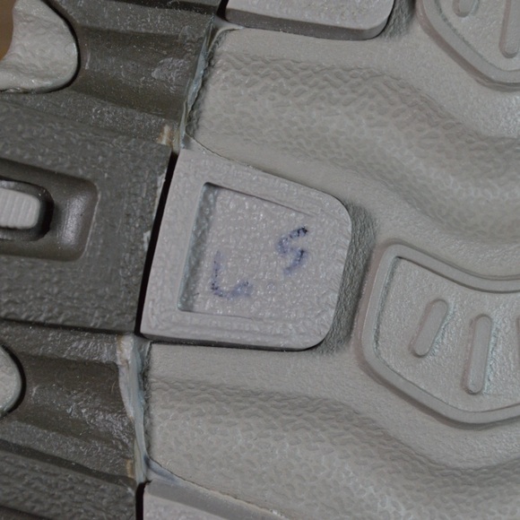 Skechers D'Lites Biggest Fan Shoes Womens Sz 6.5 Brown Sneakers READ - Picture 13 of 14